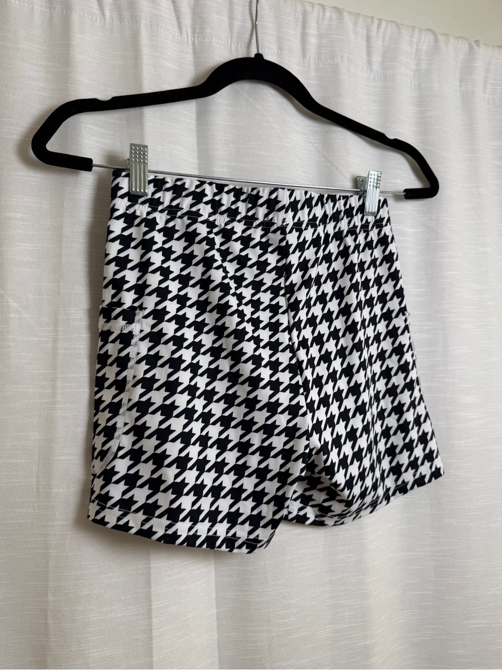 Viodia Black & White Houndstooth Athletic Shorts | Size XS NWT - Picture 10 of 12